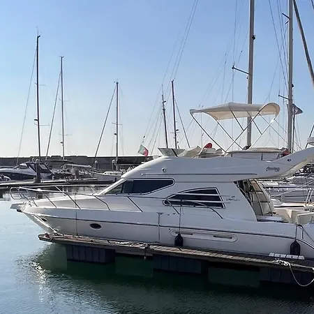ספינת מלון Payva & Branco Boats Iate Privado Em *