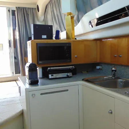 Botel Payva & Branco Boats Iate Privado Em Cascais